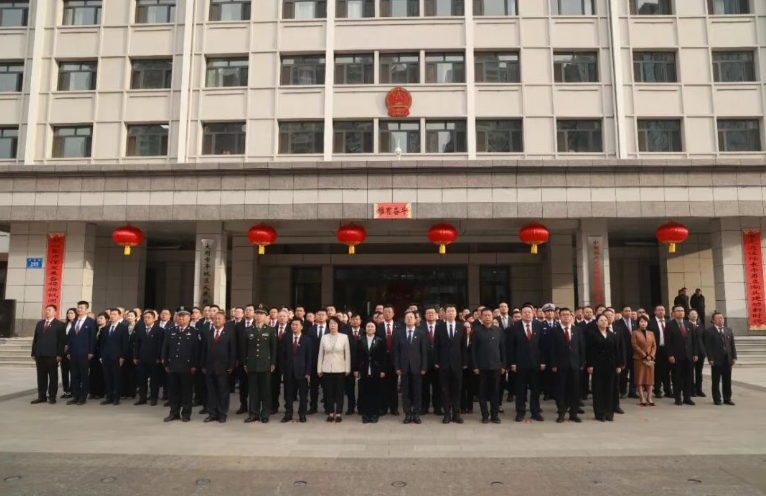 平城区举行升国旗仪式庆祝中华人民共和国成立76周年