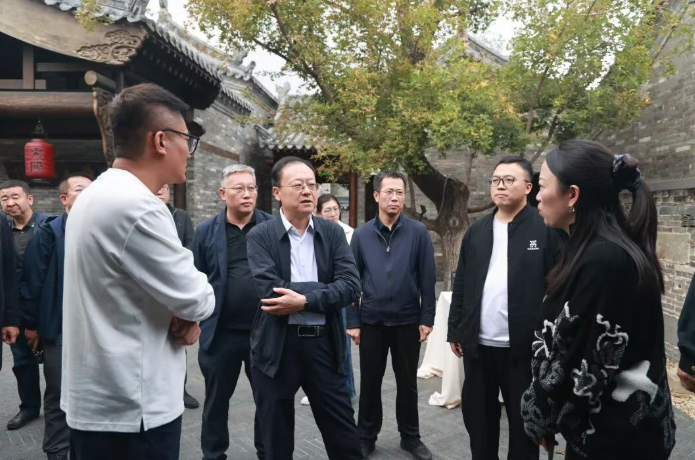 孟德昌调研古城文旅市场经营秩序及业态发展情况